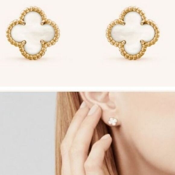 Flower Gold White Lucky Charm Earrings Chic NWT - Picture 1 of 3